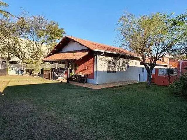 Casa / Sobrado Comercial para Locação em Mogi das Cruzes/SP Vila Horizonte 5 Quartos