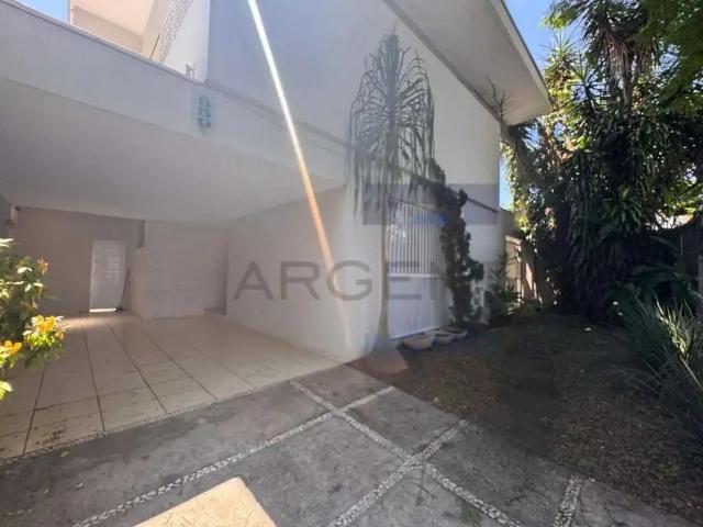 Casa / Sobrado Comercial para Locação em Mogi das Cruzes/SP Vila Oliveira