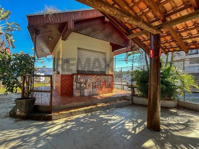 Casa / Sobrado Comercial para Locação em Mogi Mirim/SP Centro 2 Quartos