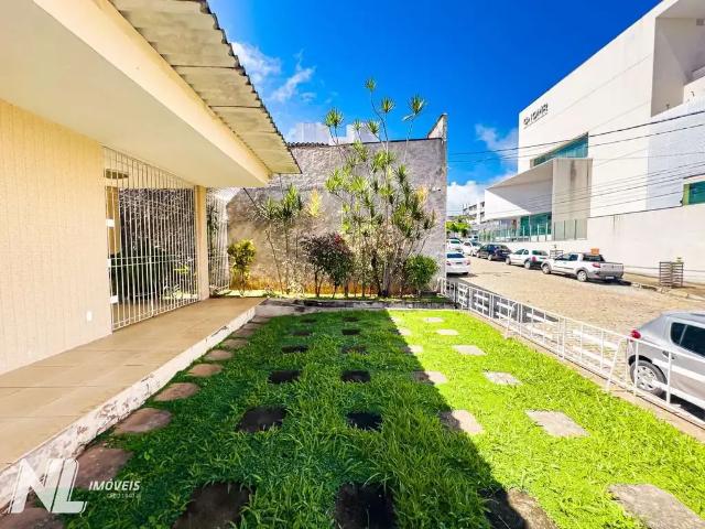 Casa / Sobrado Comercial para Locação em Natal/RN Tirol 3 Quartos