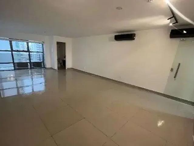Casa / Sobrado Comercial para Locação em Natal/RN Tirol