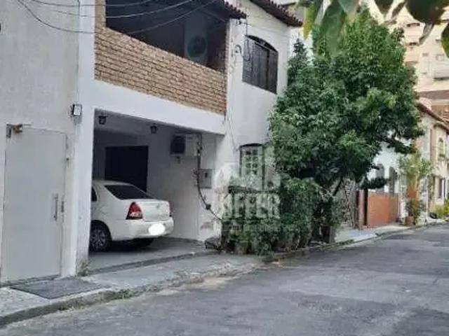 Casa / Sobrado Comercial para Locação em Niterói/RJ Icaraí 2 Quartos