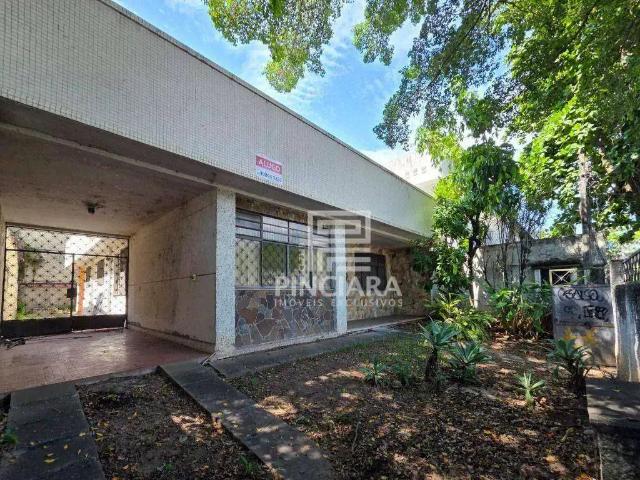 Casa / Sobrado Comercial para Locação em Niterói/RJ São Francisco 4 Quartos