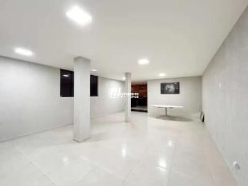Casa / Sobrado Comercial para Locação em Nova Iguaçu/RJ Prata