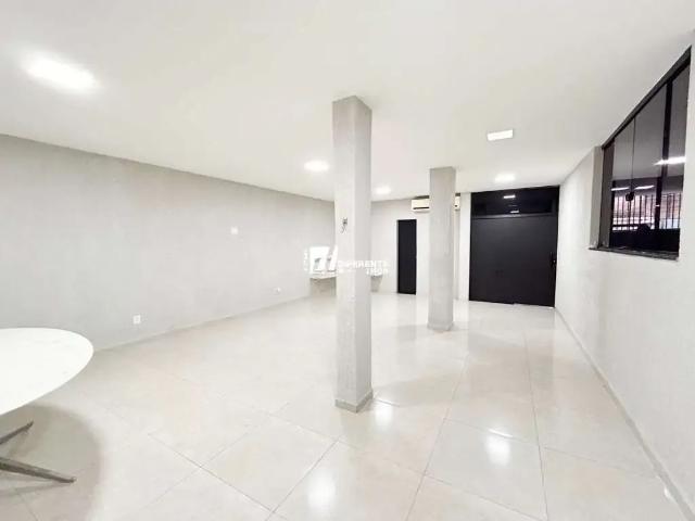 Casa / Sobrado Comercial para Locação em Nova Iguaçu/RJ Prata