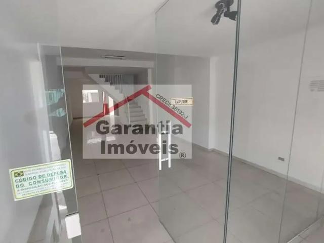 Casa / Sobrado Comercial para Locação em Osasco/SP Centro 2 Quartos