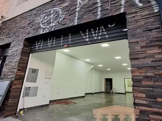 Casa / Sobrado Comercial para Locação em Osasco/SP Km 18