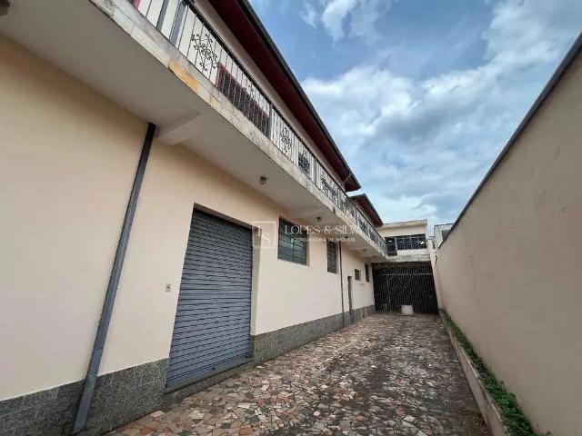 Casa / Sobrado Comercial para Locação em Atibaia/SP Centro 5 Quartos