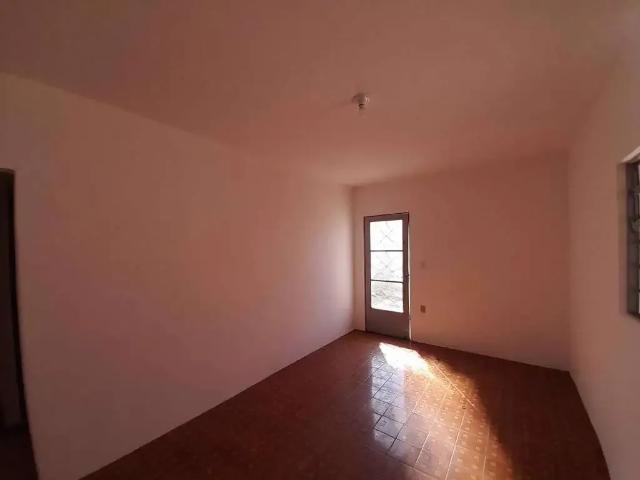 Casa / Sobrado Comercial para Locação em Agudos/SP Jardim São Vicente 2 Quartos