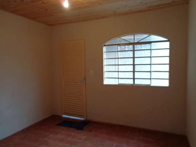 Casa / Sobrado Comercial para Locação em Agudos/SP Parque Santo Antônio 3 Quartos