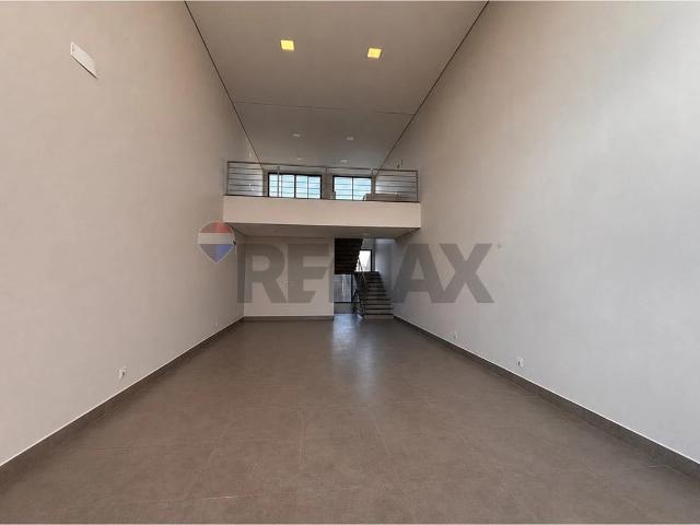 Casa / Sobrado Comercial para Locação em Americana/SP Loteamento Residencial Jardim dos Ipês Amarelos