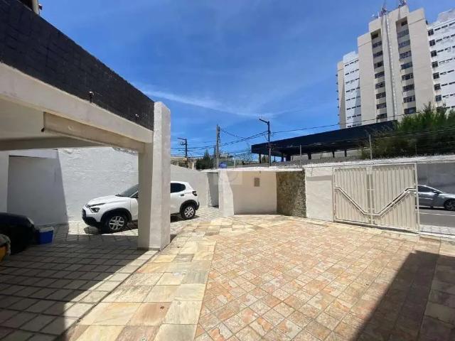 Casa / Sobrado Comercial para Locação em Aracaju/SE Treze de Julho 3 Quartos