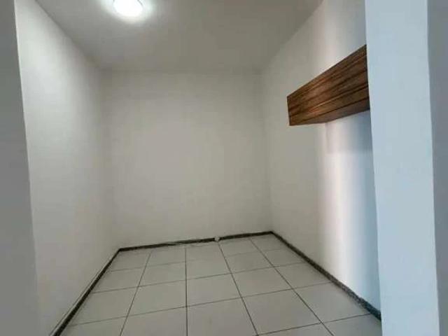 Casa / Sobrado Comercial para Locação em Aracaju/SE Atalaia 3 Quartos