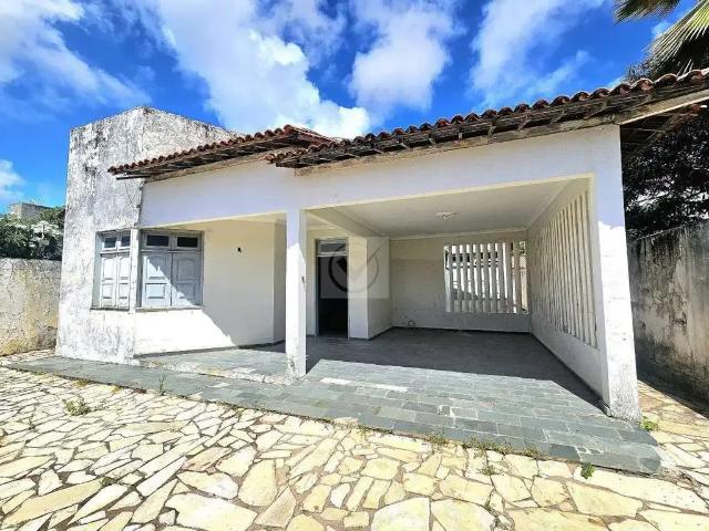 Casa / Sobrado Comercial para Locação em Aracaju/SE Coroa do Meio 3 Quartos