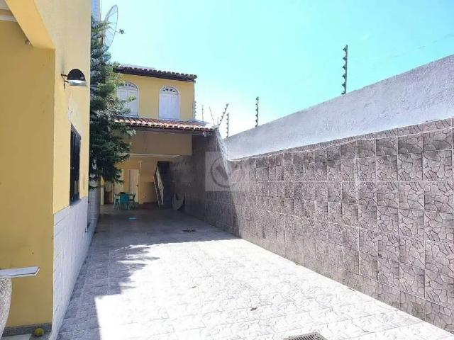 Casa / Sobrado Comercial para Locação em Aracaju/SE Farolândia 10 Quartos