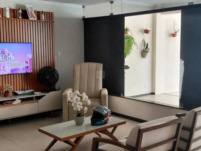 Casa / Sobrado Comercial para Locação em Aracaju/SE Luzia 5 Quartos