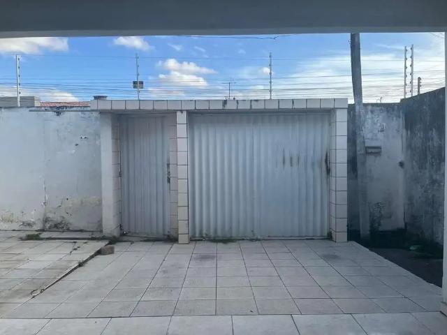 Casa / Sobrado Comercial para Locação em Arapiraca/AL Brasília 3 Quartos