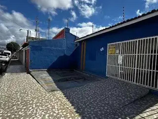 Casa / Sobrado Comercial para Locação em Arapiraca/AL Centro 3 Quartos