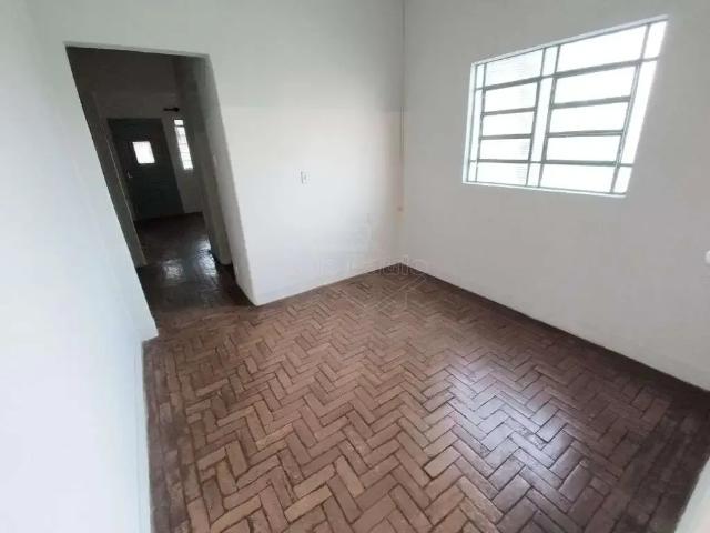 Casa / Sobrado Comercial para Locação em Araraquara/SP Vila José Bonifácio 3 Quartos