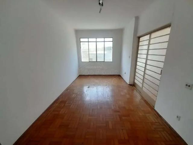Casa / Sobrado Comercial para Locação em Araraquara/SP Centro 3 Quartos
