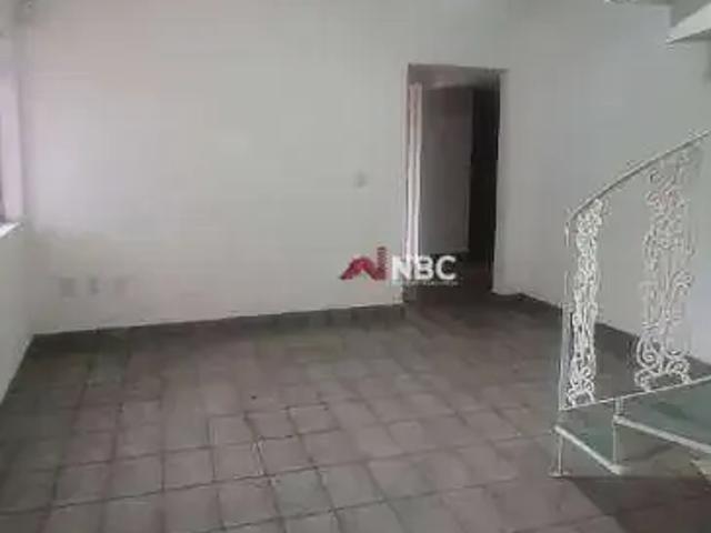 Casa / Sobrado Comercial para Locação em Arujá/SP Centro 4 Quartos