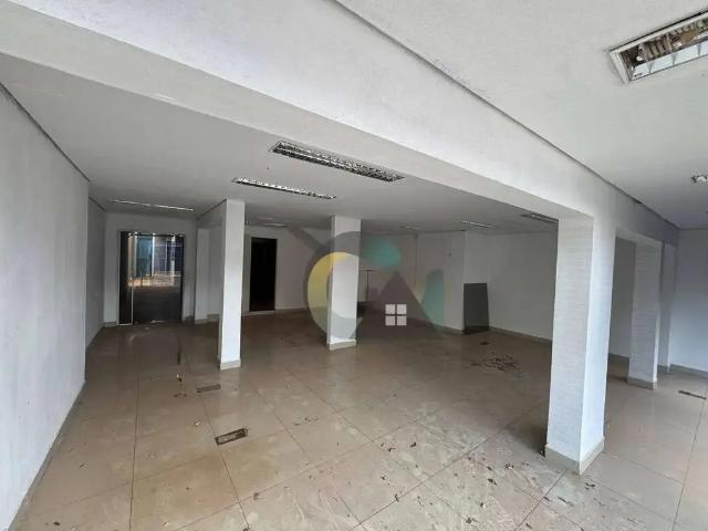 Casa / Sobrado Comercial para Locação em Barretos/SP Centro 4 Quartos