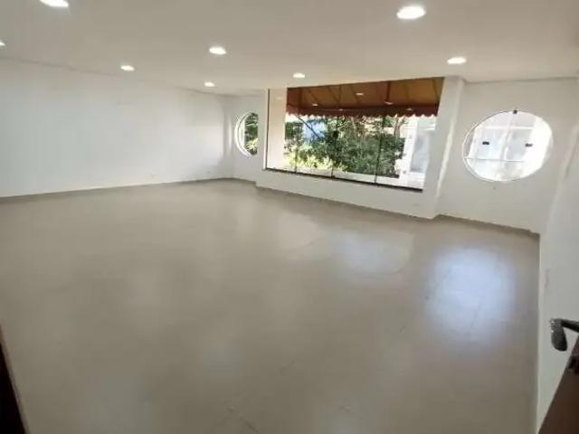 Casa / Sobrado Comercial para Locação em Barueri/SP Alphaville