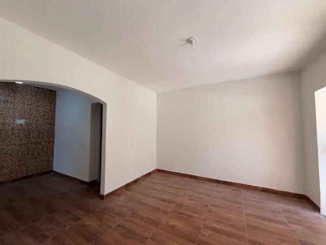 Casa / Sobrado Comercial para Locação em Belo Horizonte/MG Aarão Reis 5 Quartos