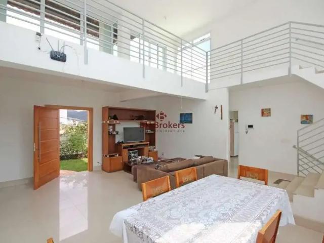 Casa / Sobrado Comercial para Locação em Belo Horizonte/MG Estoril 4 Quartos