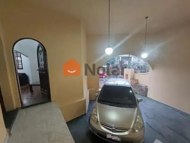 Casa / Sobrado Comercial para Locação em Belo Horizonte/MG Floresta 4 Quartos