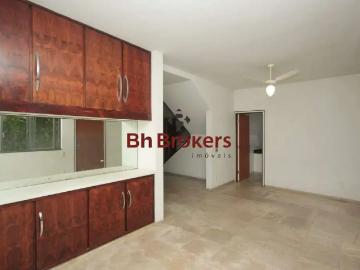 Casa / Sobrado Comercial para Locação em Belo Horizonte/MG Funcionários 5 Quartos