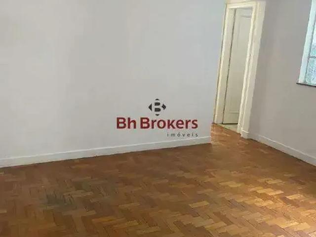 Casa / Sobrado Comercial para Locação em Belo Horizonte/MG Santo Antônio 6 Quartos