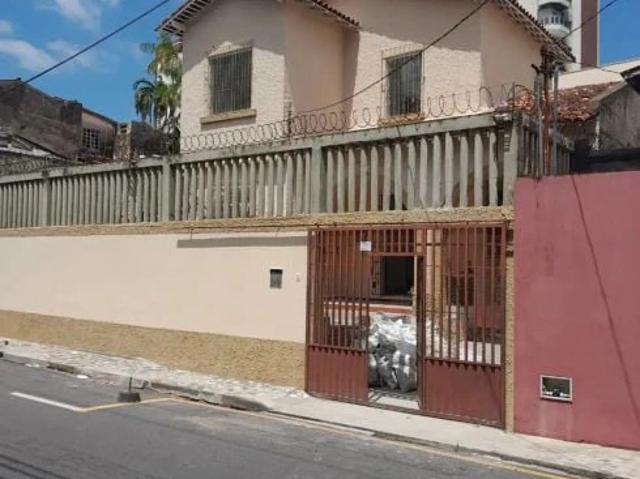 Casa / Sobrado Comercial para Locação em Belém/PA Campina 3 Quartos