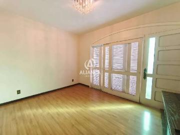 Casa / Sobrado Comercial para Locação em Bento Gonçalves/RS Fenavinho 4 Quartos