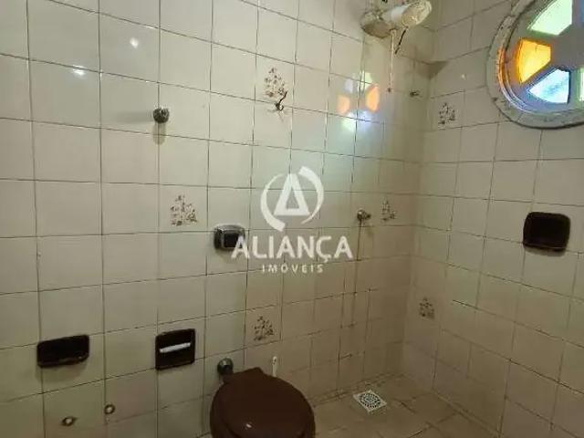 Casa / Sobrado Comercial para Locação em Bento Gonçalves/RS Fenavinho 4 Quartos
