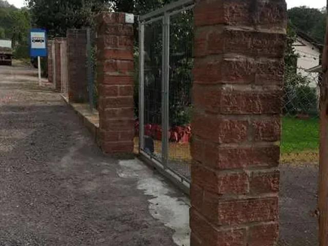 Casa / Sobrado Comercial para Locação em Bento Gonçalves/RS Vale dos Vinhedos Distrito 3 Quartos