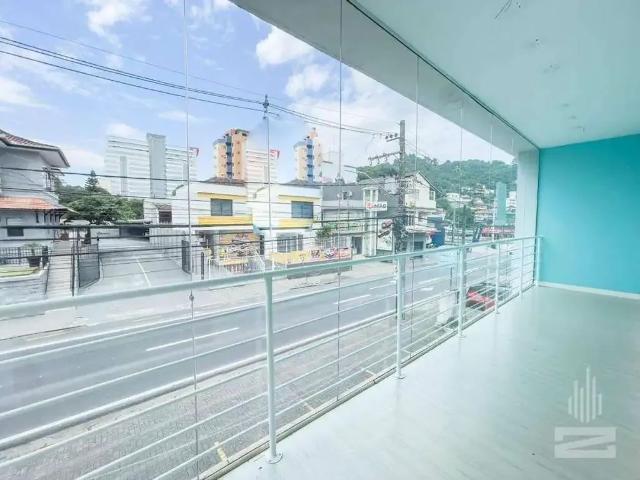 Casa / Sobrado Comercial para Locação em Blumenau/SC Centro 10 Quartos
