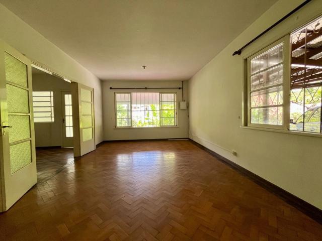 Casa / Sobrado Comercial para Locação em Blumenau/SC Bom Retiro 7 Quartos