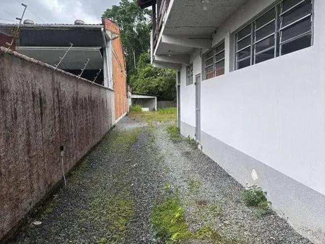 Casa / Sobrado Comercial para Locação em Blumenau/SC Fortaleza 4 Quartos