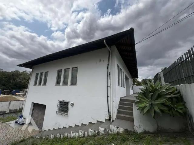 Casa / Sobrado Comercial para Locação em Blumenau/SC Salto do Norte