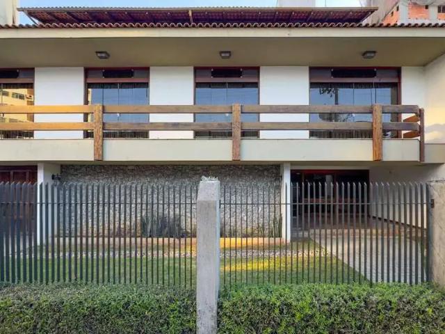 Casa / Sobrado Comercial para Locação em Blumenau/SC Ponta Aguda