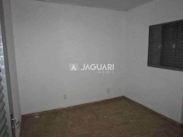 Casa / Sobrado Comercial para Locação em Borebi/SP Centro 1 Quartos