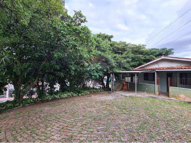Casa / Sobrado Comercial para Locação em Bragança Paulista/SP Jardim Bela Vista