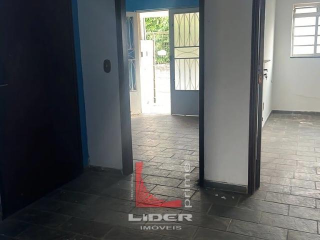 Casa / Sobrado Comercial para Locação em Bragança Paulista/SP Taboão 2 Quartos