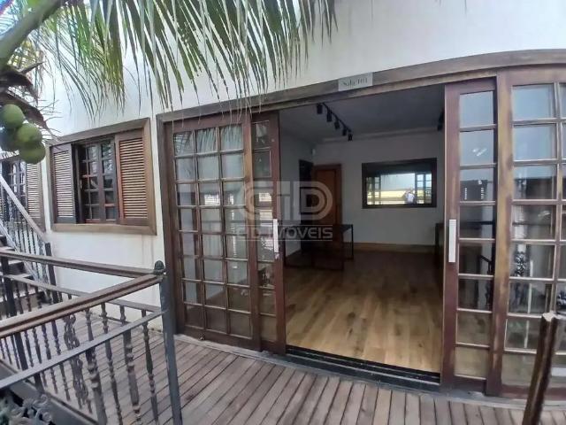 Casa / Sobrado Comercial para Locação em Cuiabá/MT Araés