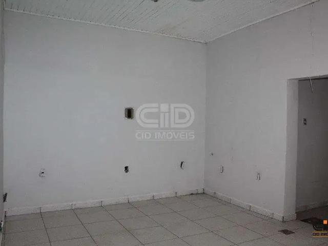 Casa / Sobrado Comercial para Locação em Cuiabá/MT Centro Sul 3 Quartos