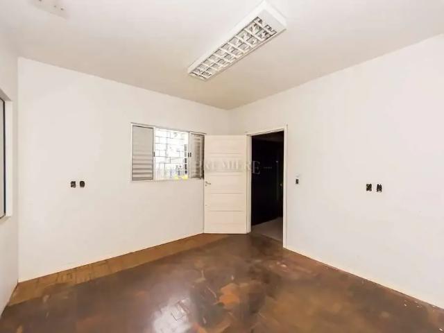 Casa / Sobrado Comercial para Locação em Curitiba/PR Campina do Siqueira