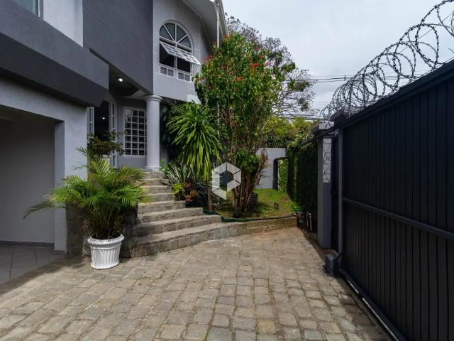 Casa / Sobrado Comercial para Locação em Curitiba/PR Campina do Siqueira