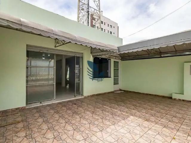 Casa / Sobrado Comercial para Locação em Curitiba/PR Capão da Imbuia