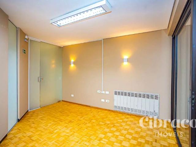 Casa / Sobrado Comercial para Locação em Curitiba/PR Centro Cívico